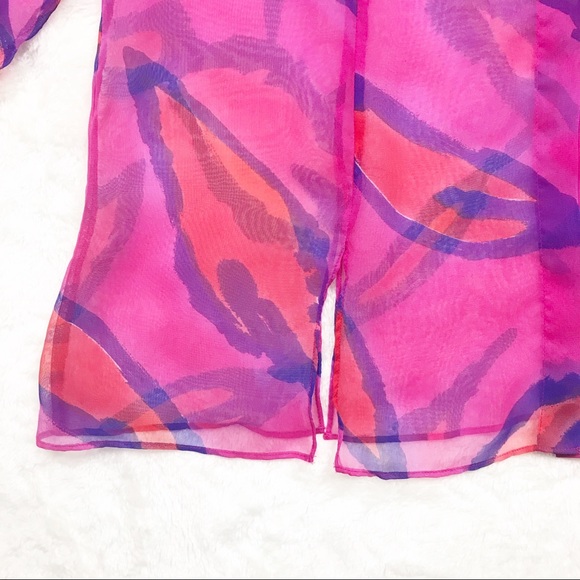 🎉HP🎉Victoria’s Secret Sheer V-Neck Top - Picture 5 of 6